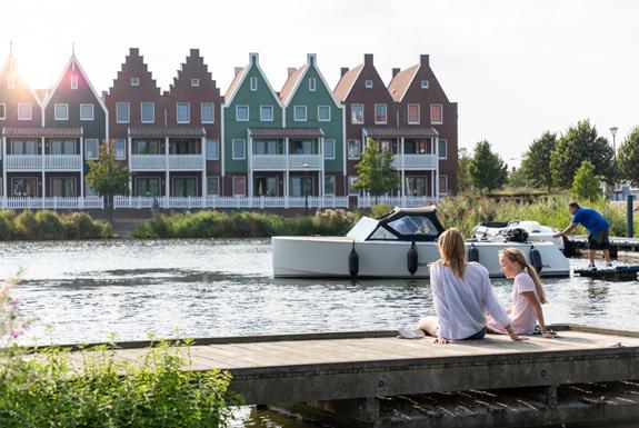 Bungalows mit Blick auf das Wasser | Marinapark Volendam